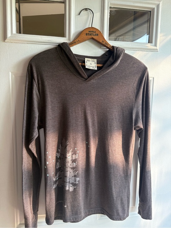 elembee Tops - elembee Bird Graphic Print Artsy Pullover Cotton Blend Hoodie Women’s S Brown